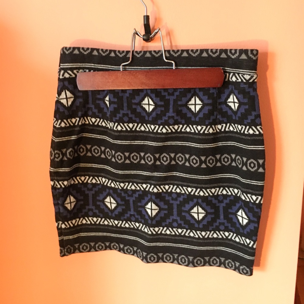 Geometric Pencil Skirt